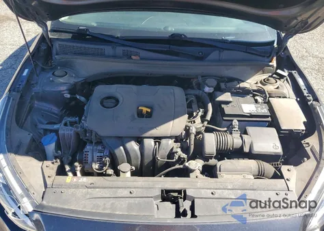 2021 Kia Forte Fe z USA, uszkodzony, nr VIN 3KPF24AD3ME304109